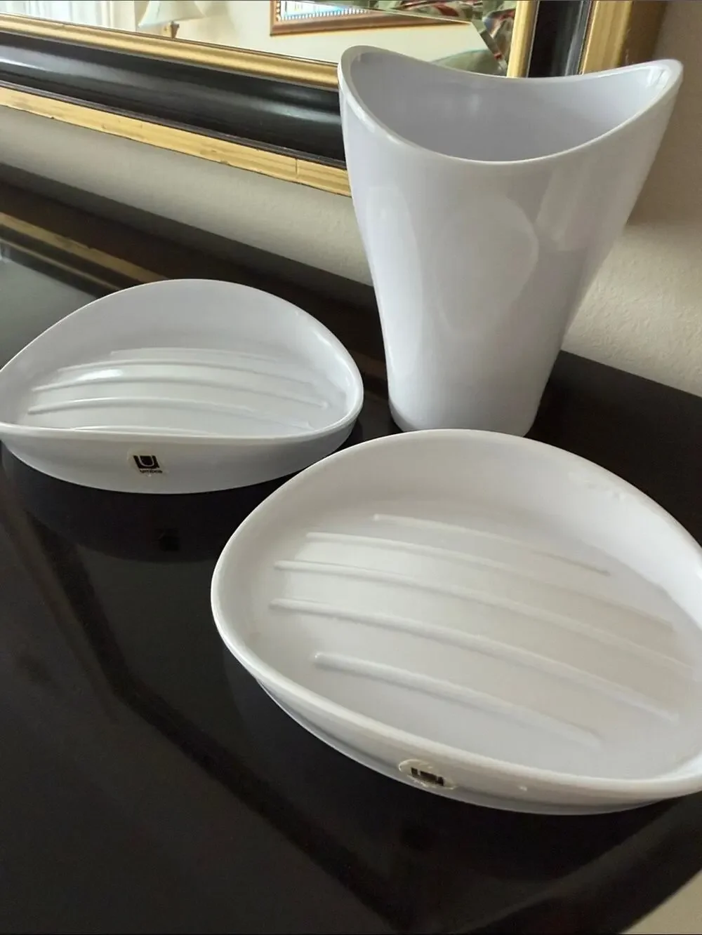 🗽❤️Umbra 2 Soap Dishes & Cup